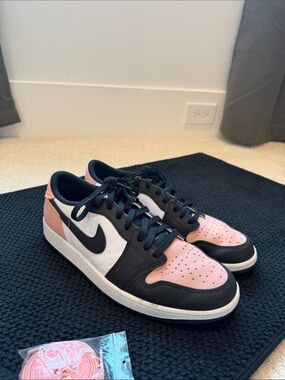 Air Jordan 1 Retro Low OG “Bleached Coral”